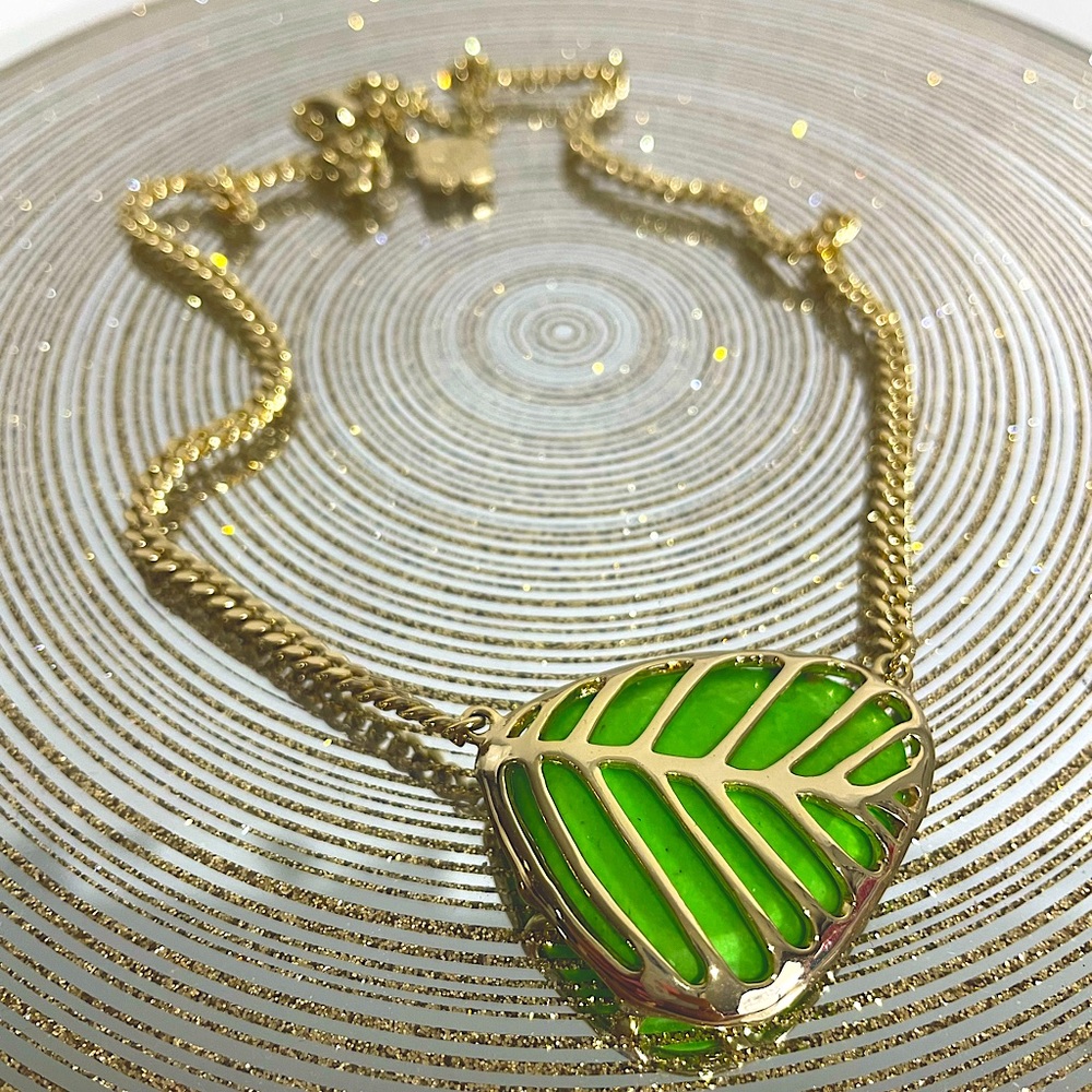 Rare Vintage Kendra Scott Mint Leaf Necklace